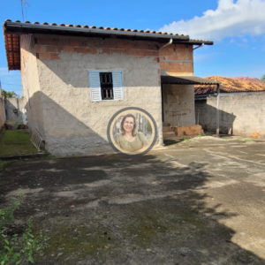 Casa à Venda - Bairro: Itapoã