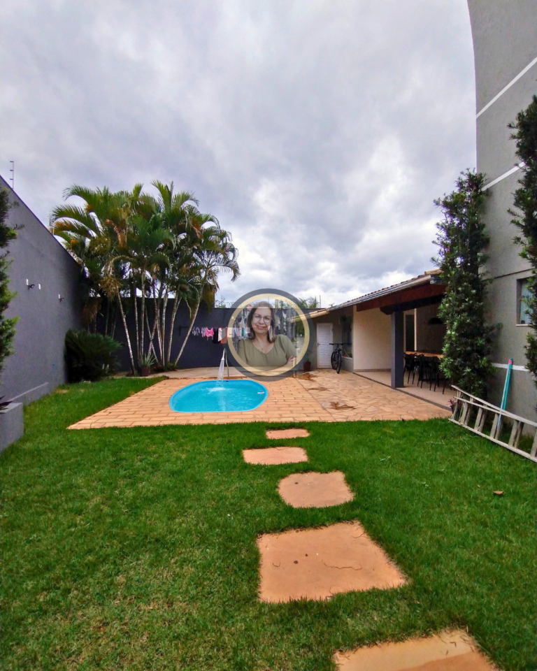 Casa à Venda – Bairro Iporanga