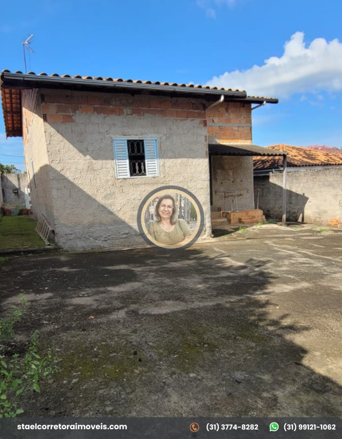 Casa à Venda – Bairro: Itapoã