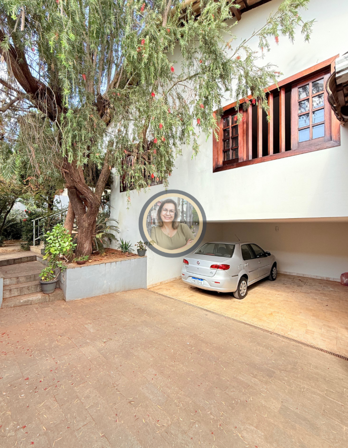 Casa à Venda – Bairro: Iporanga